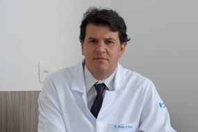 <numero>6</numero>DR. RENATO DE MORAES